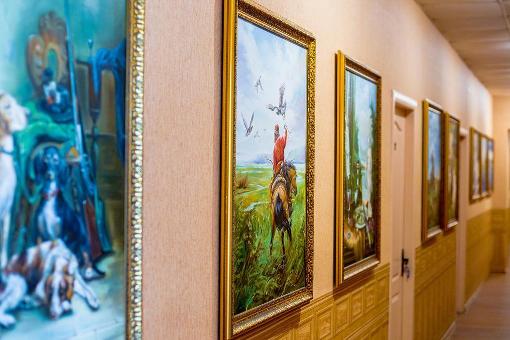 Art Hotel Izmail Eksteriør bilde